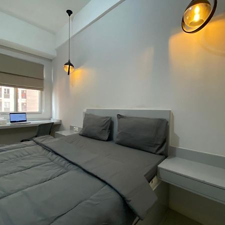 Shero Transpark Bekasi Hotel Екстериор снимка